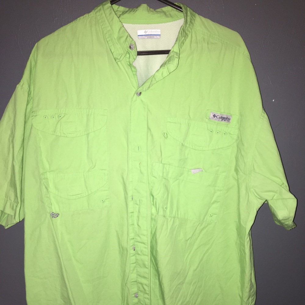 Green Columbia PFG button down fishing shirt